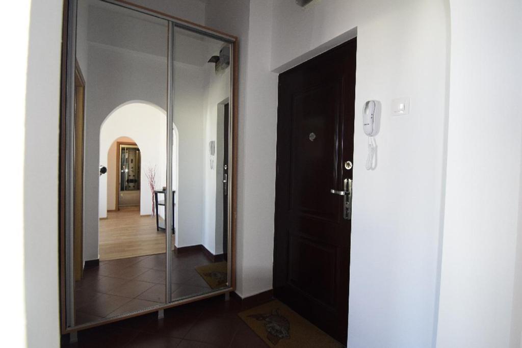 Square - View Of Apartment *